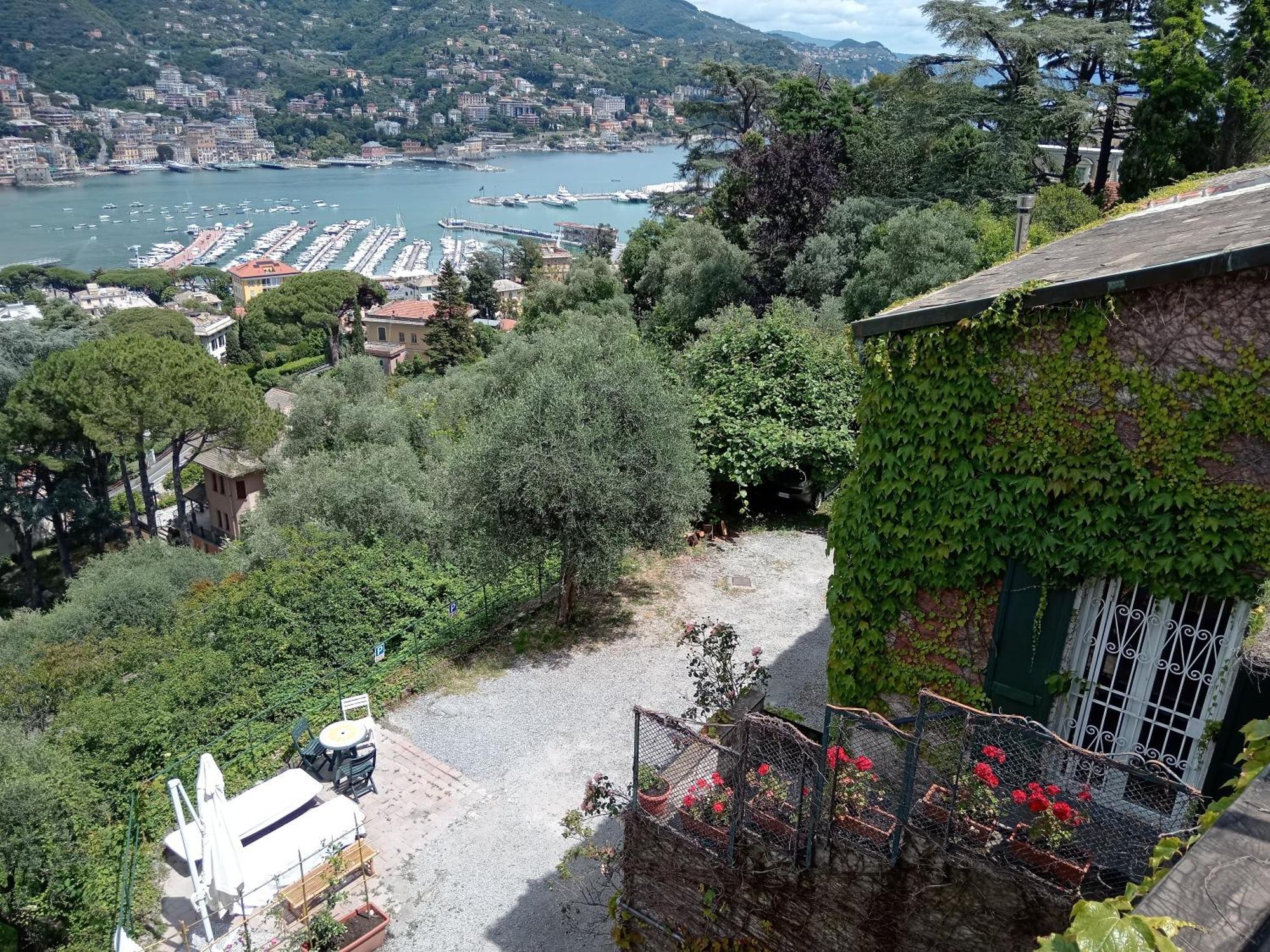 Sunrise Villa Rapallo Exterior photo